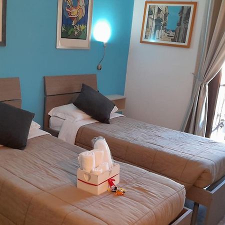 Rainbow Sweet Rooms Valmontone Exterior foto