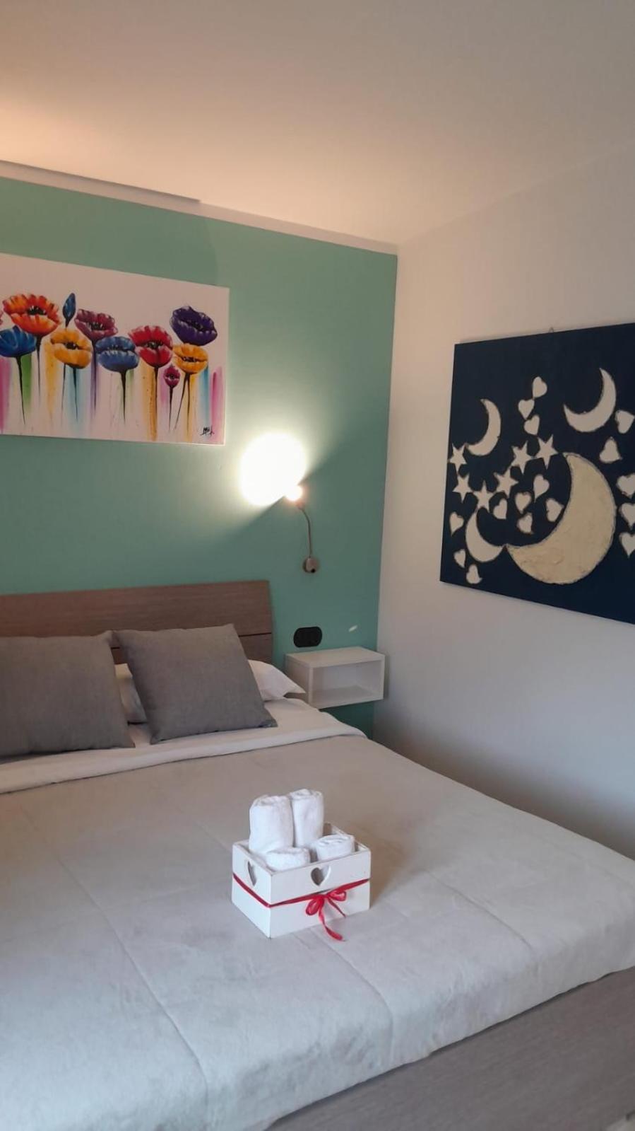 Rainbow Sweet Rooms Valmontone Exterior foto