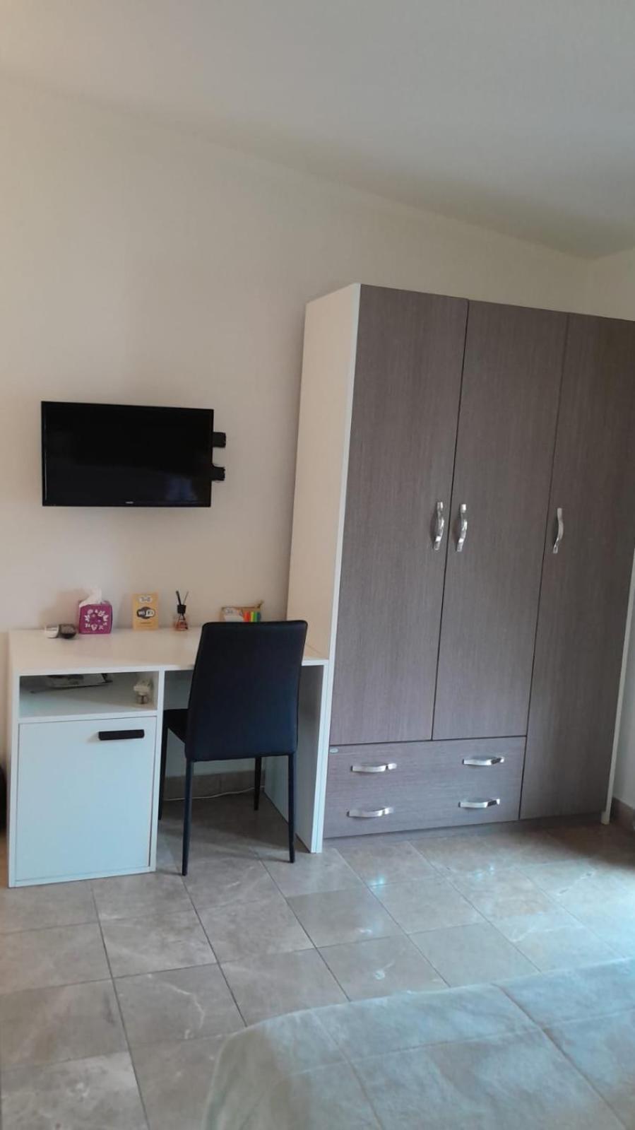 Rainbow Sweet Rooms Valmontone Exterior foto