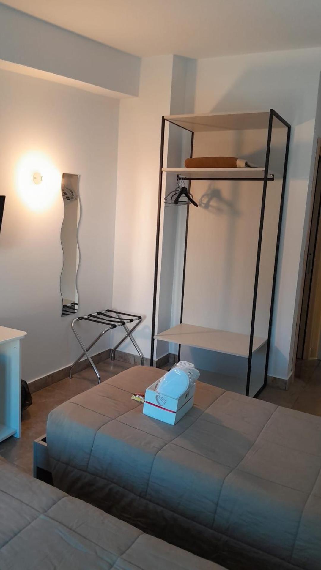 Rainbow Sweet Rooms Valmontone Exterior foto