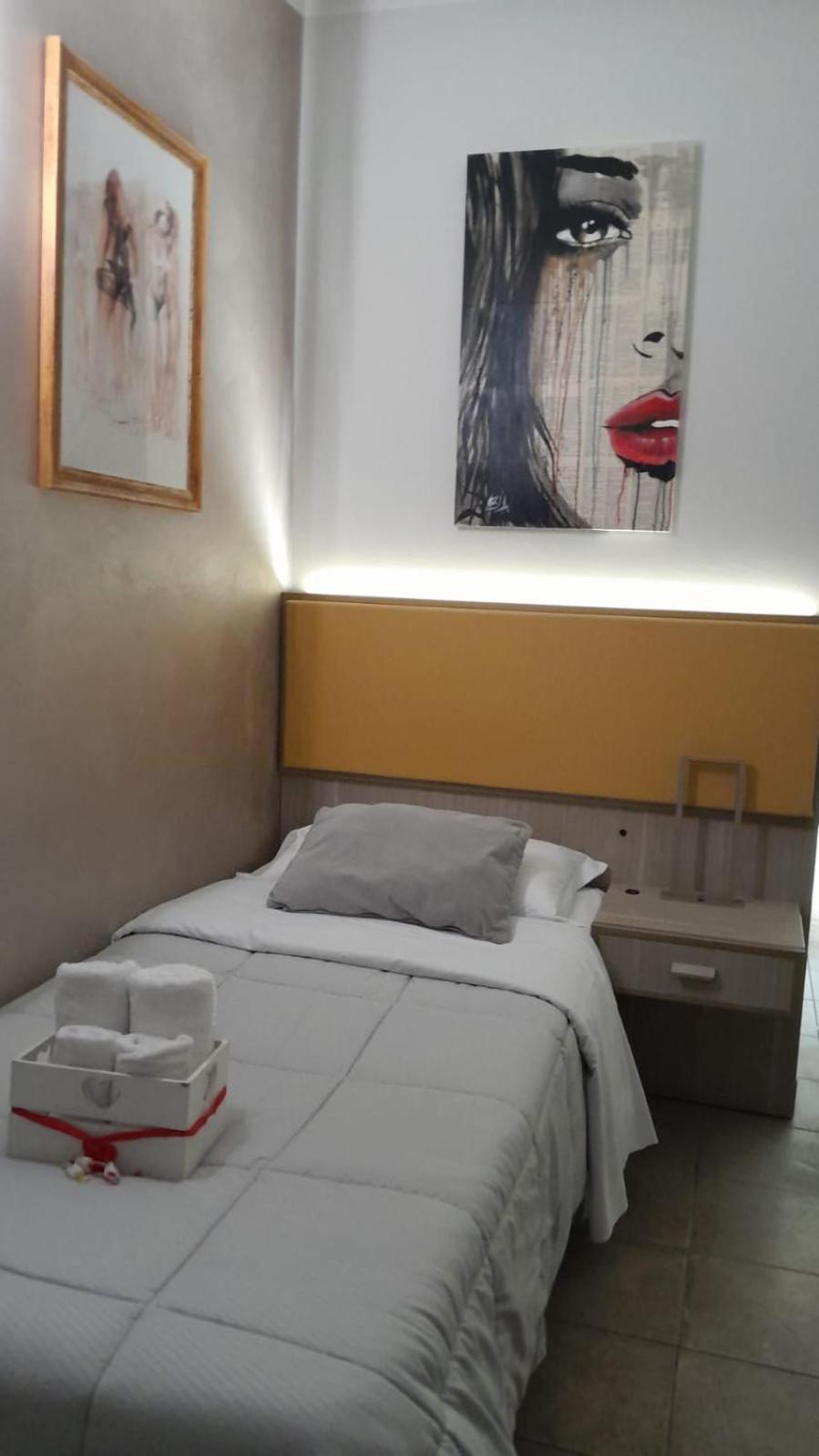 Rainbow Sweet Rooms Valmontone Exterior foto
