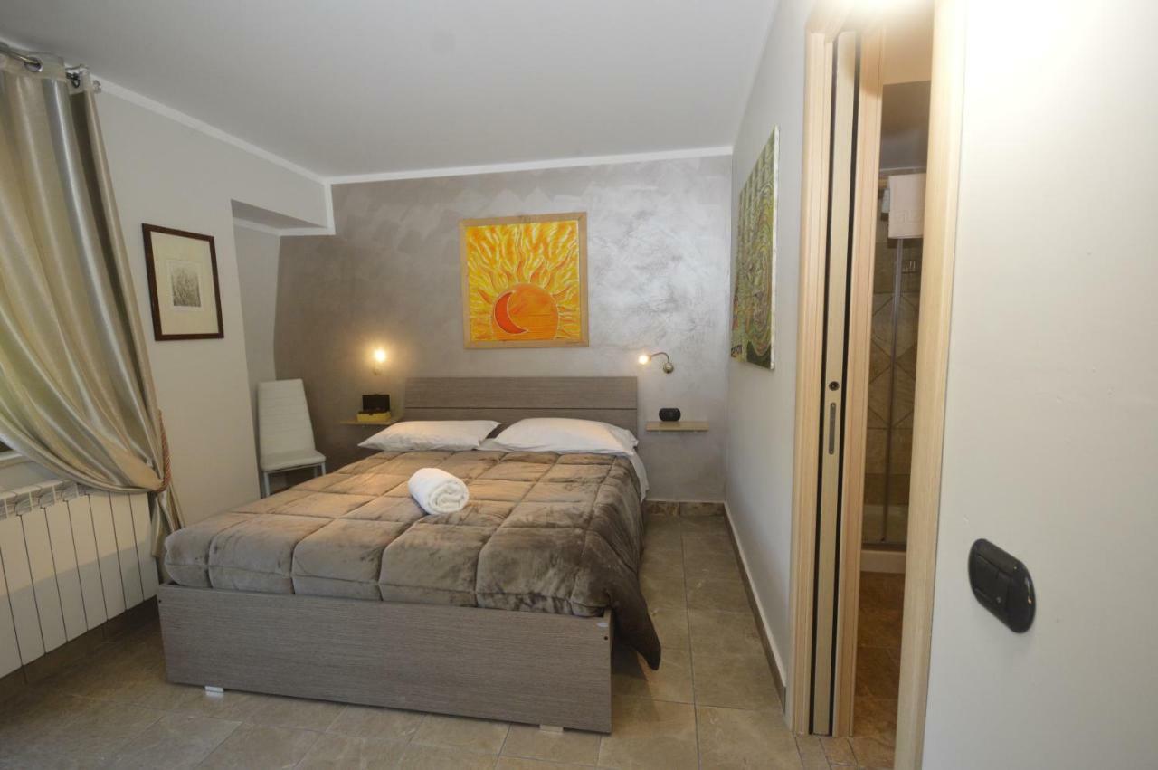 Rainbow Sweet Rooms Valmontone Exterior foto