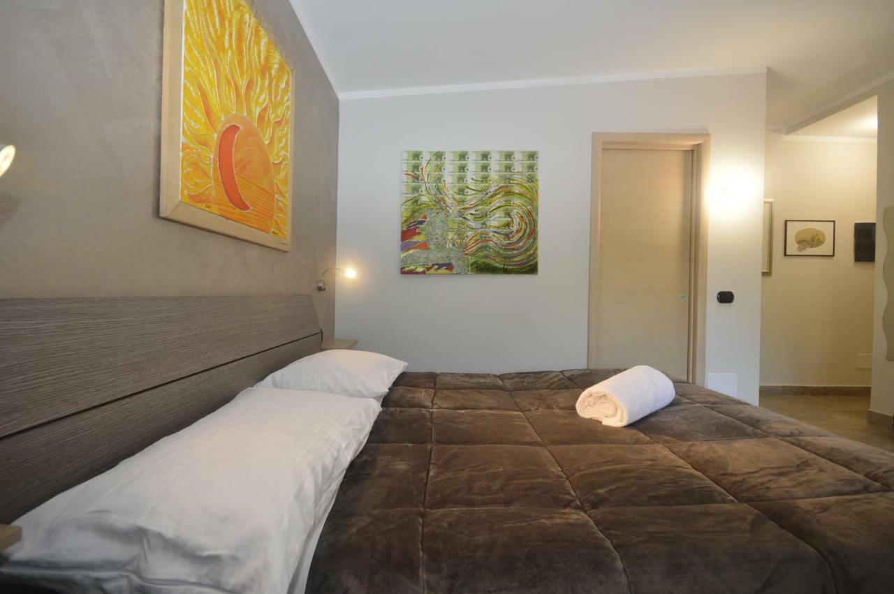 Rainbow Sweet Rooms Valmontone Exterior foto